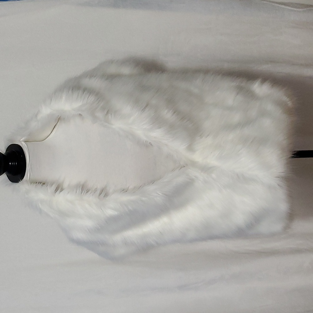 Cardamom Clothing London White Wrap